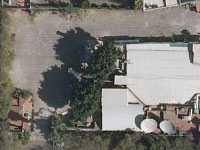 Amplísimo estacionamiento propio